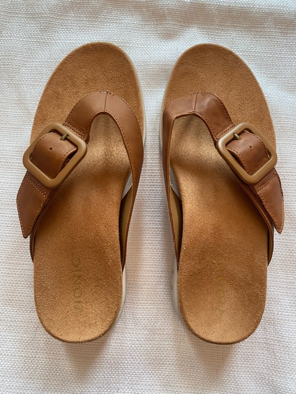 Vionic Uptown Marin Womens Platform Thong Orthopedic Sandal Tan Leather NIB 7.5M - Picture 3 of 11